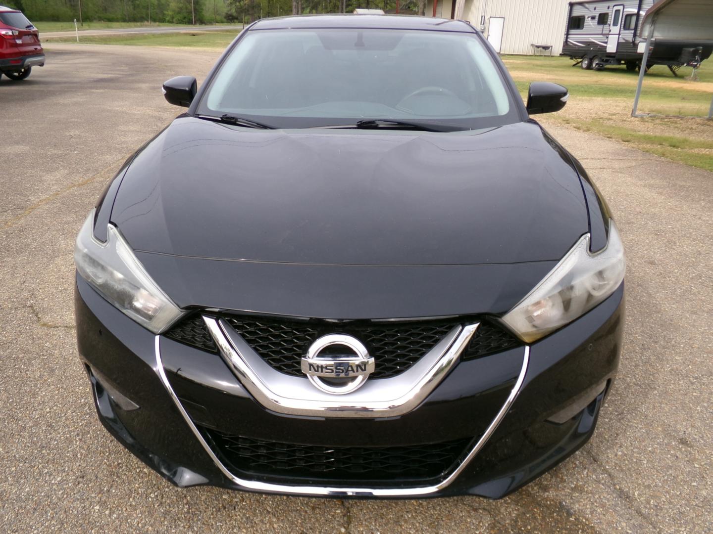 2017 Black /Black Nissan Maxima SV (1N4AA6AP0HC) with an 3.5L engine, automatic transmission, located at 401 First NE, Bearden, AR, 71720, (870) 687-3414, 33.726528, -92.611519 - Photo#25